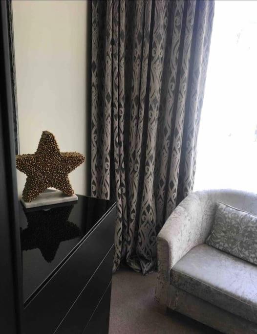 Star Apartment York City Centre - Self Check-In Buitenkant foto